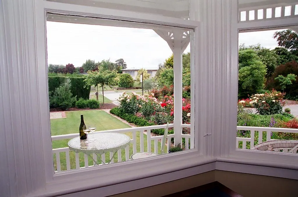 Anglesea House Inn Renwick